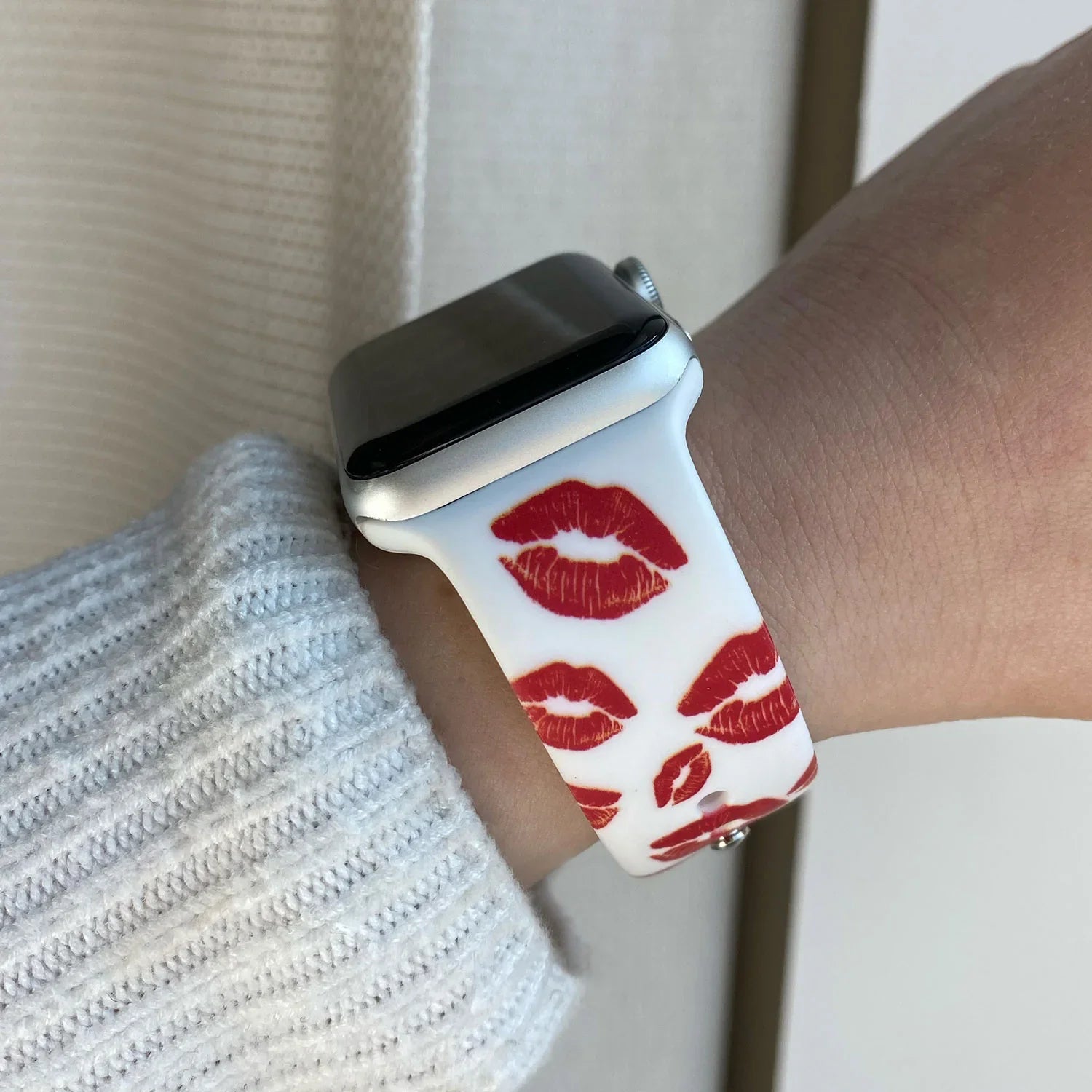 Apple Watch print bandje - siliconen - kusjes print wit